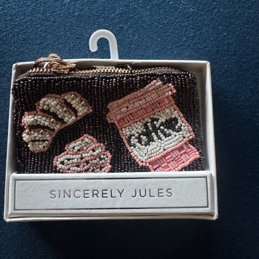 DARLINGSincerely Jules Beaded Coin Purse w/coffee& croissant design,tassle& clip
